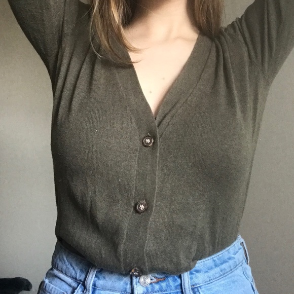 Long Sleeves Cardigan - Picture 3 of 6